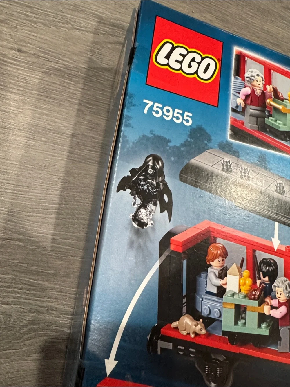Lego 75955 Hogwarts Express Train Building Set
